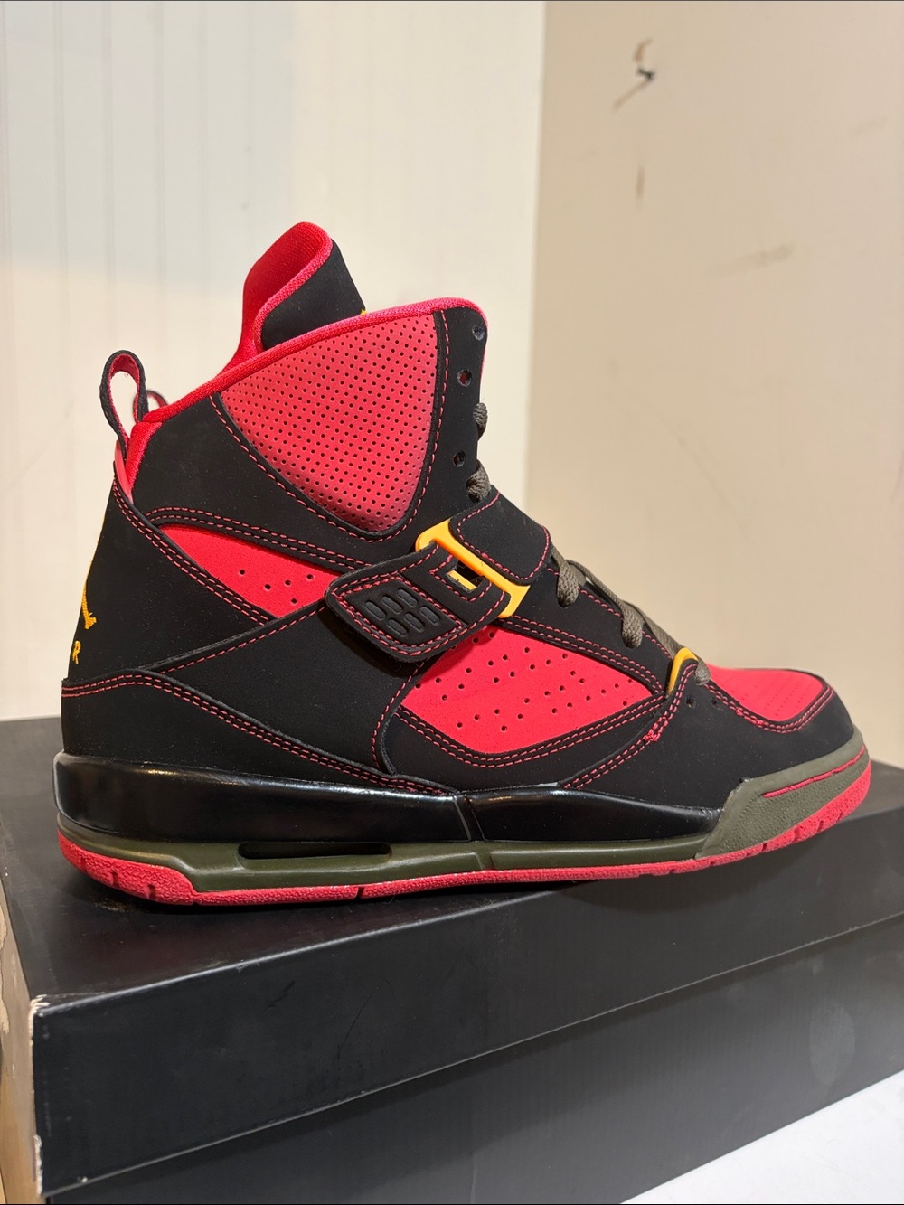 Jordan Flight 45 High Girls Black, Pink and Yellow Accent